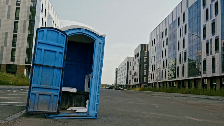 Best Portable Restroom Maintenance and Cleaning  in Dalworthington Gardens, TX